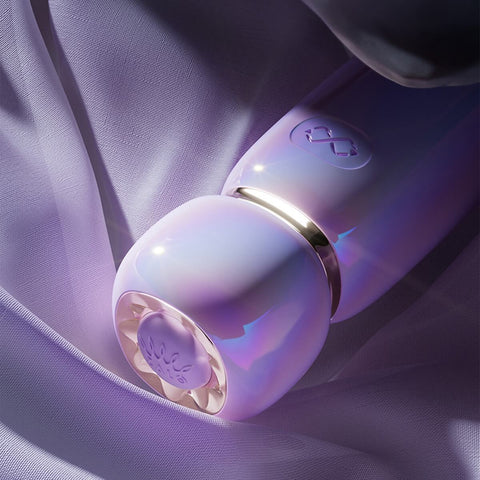 Lia bullet close-up in sheets