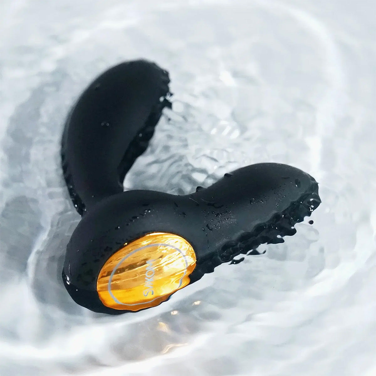 Vick Neo by Svakom in Water