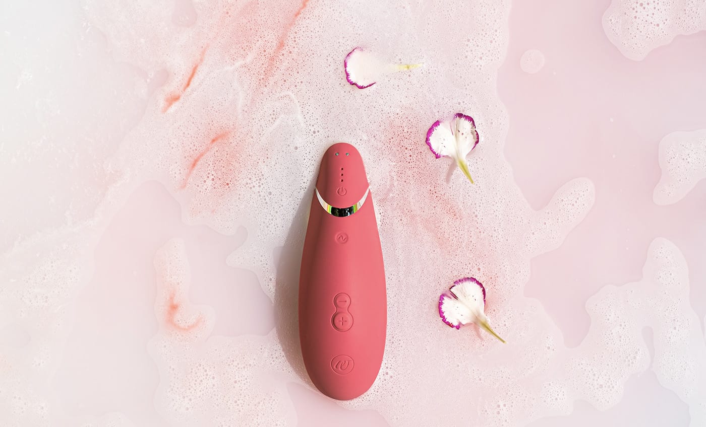 Womanizer Premium 2 Clitoral Stimulator waterproof
