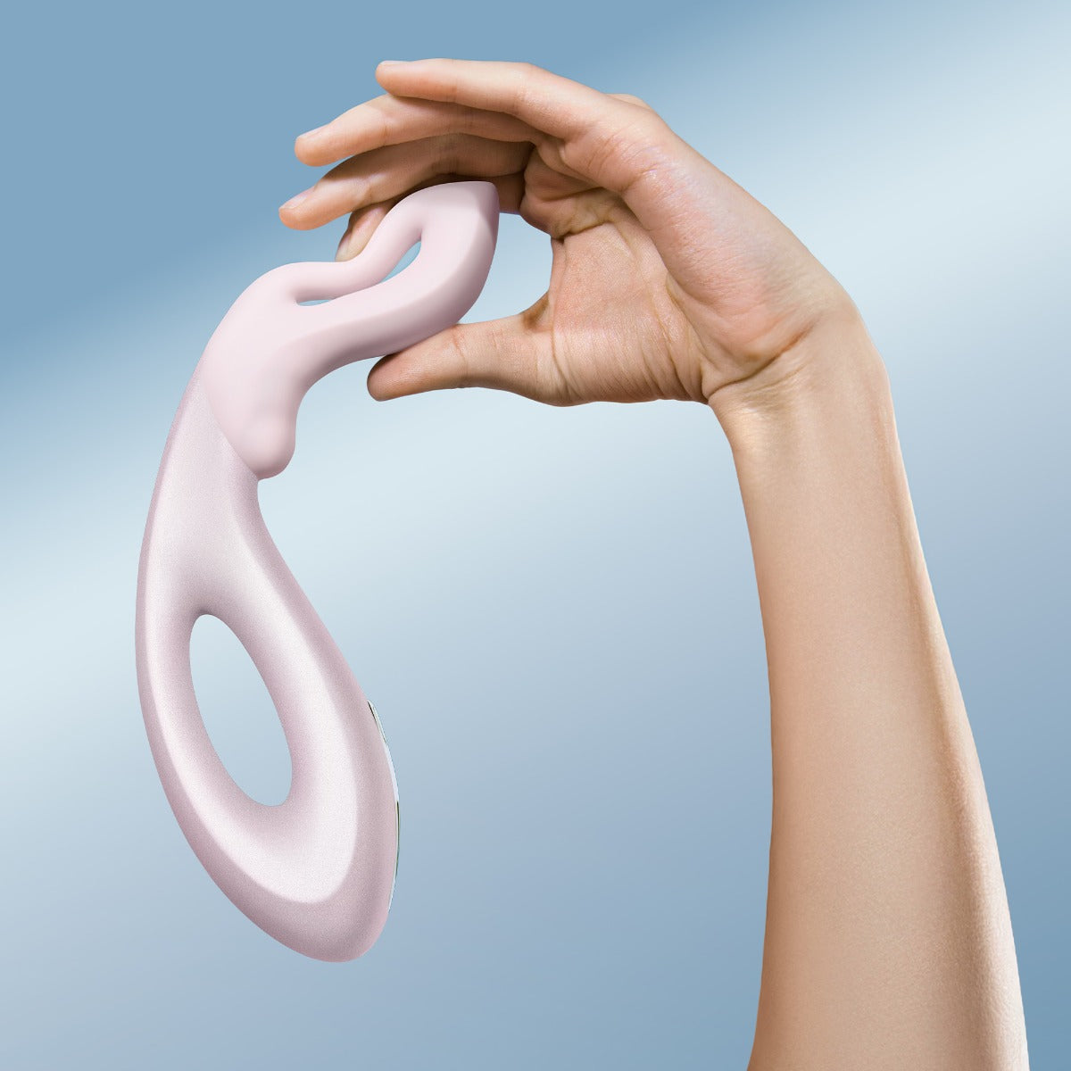 Lifestyle image of woman holding the flexible shaft of the Mobius a spot and g spot vibrator by Osuga