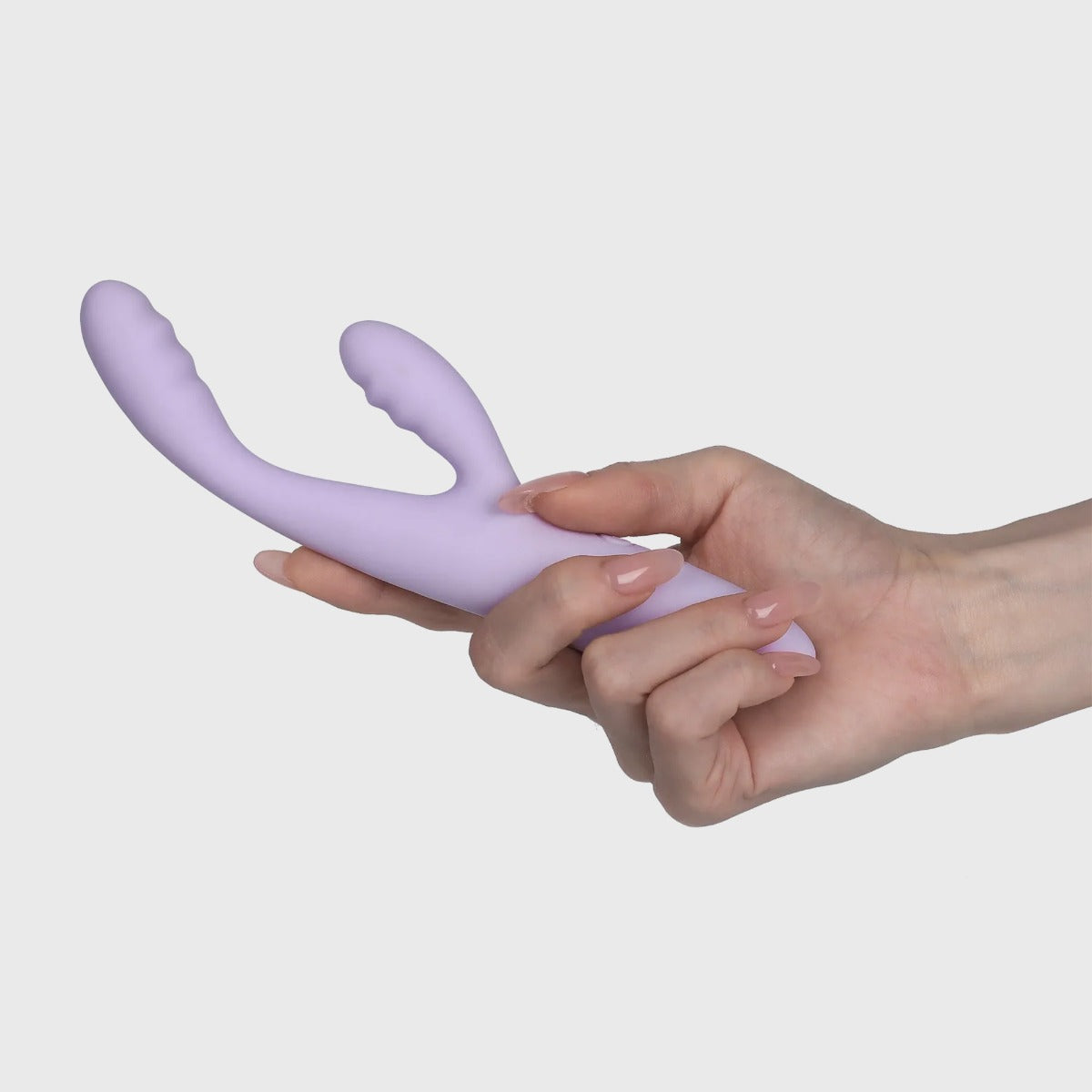 Cici+ 2 held in hand