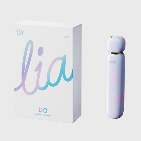 Lia with box