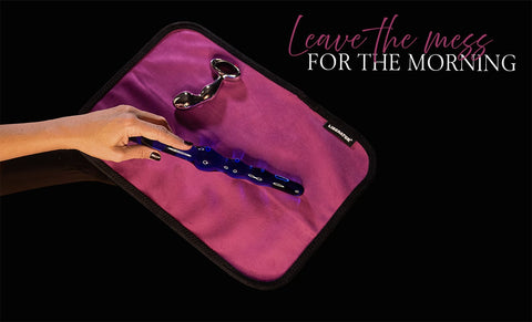 Fascinator Toy Pad with toys