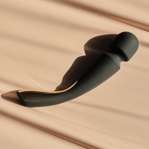 LELO Smart Wand 2 medium massager black