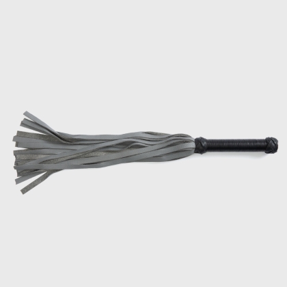 Dragontailz Intermediate Flogger full length
