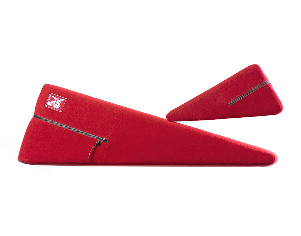 Wedge Ramp Combo Pillow Set in Red Color